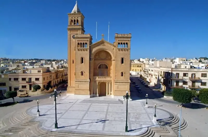 Għall-kuntest: Birżebbuġa.