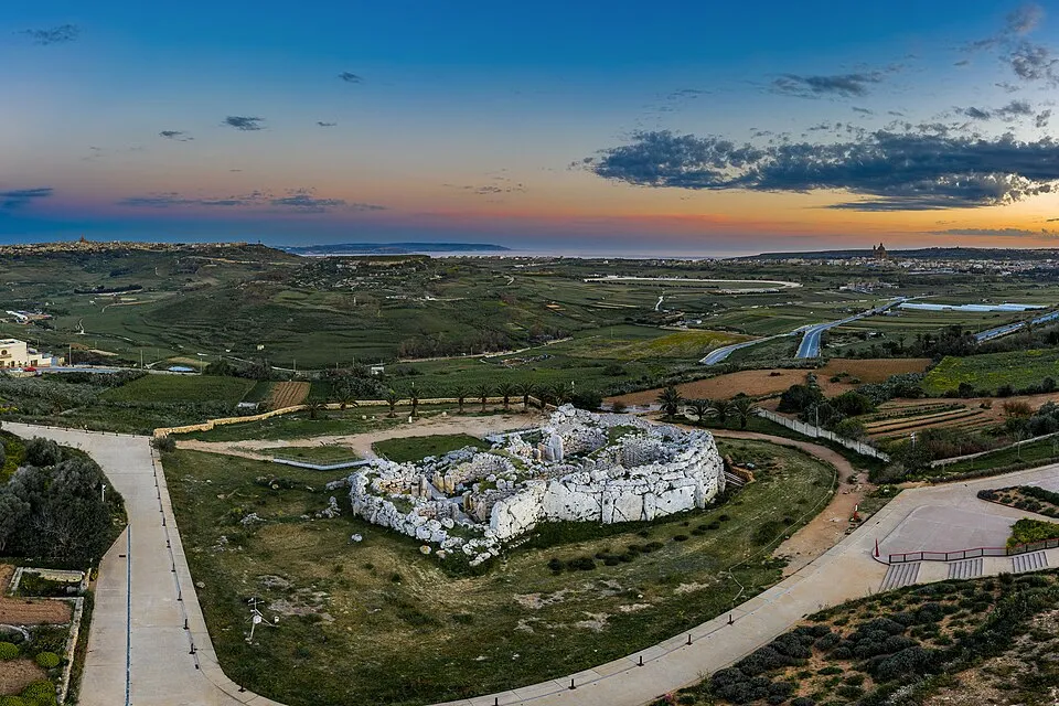 It-tempji tal-Ġgantija, Għawdex.