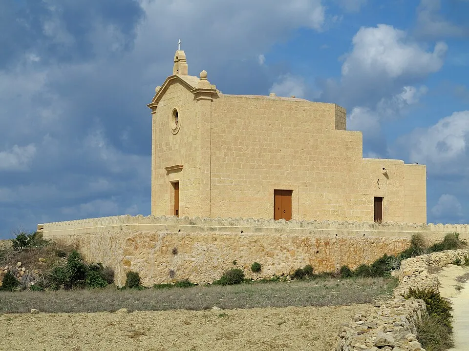 The chapel of San Dimitri near Għarb.