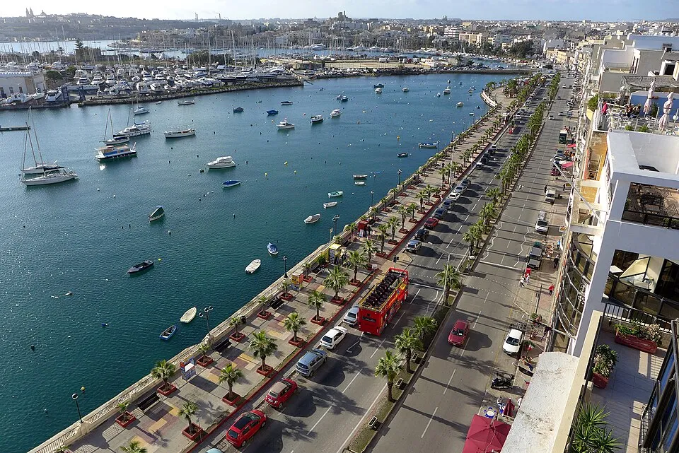 Għall-kuntest: Il-Gżira.