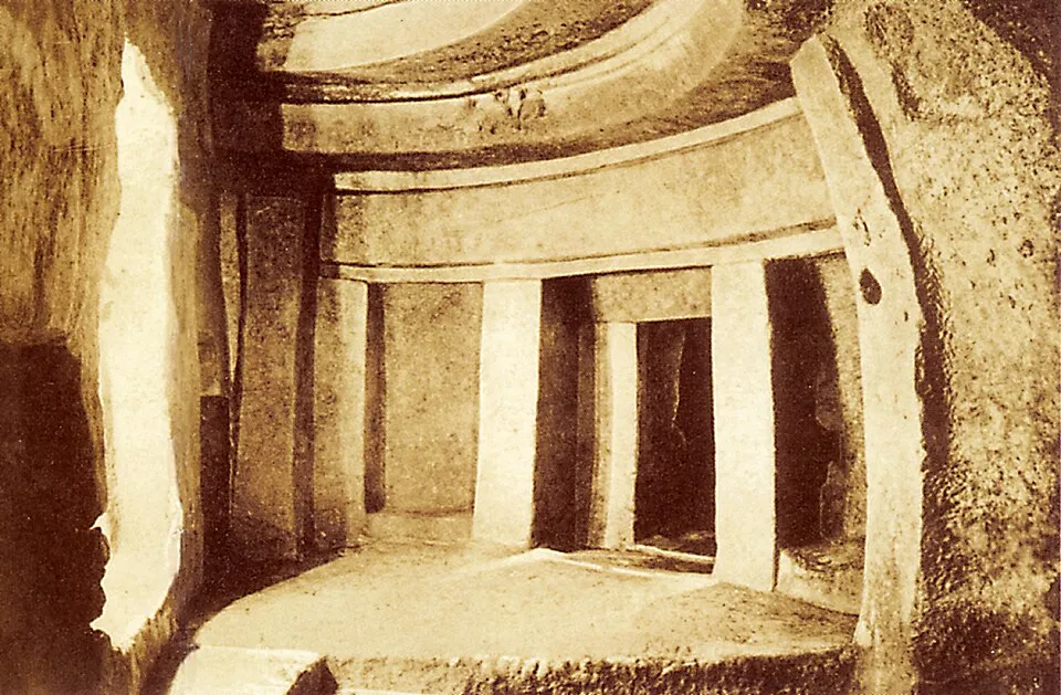 Historic photograph of the Ħal Saflieni Hypogeum.