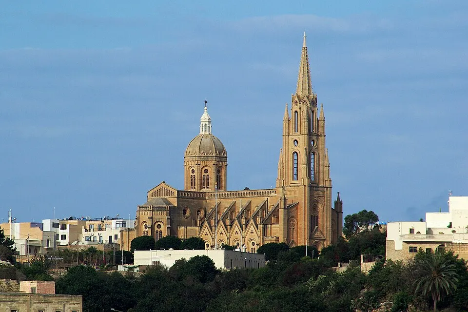 Context: Għajnsielem — Mġarr Harbour, Gozo.