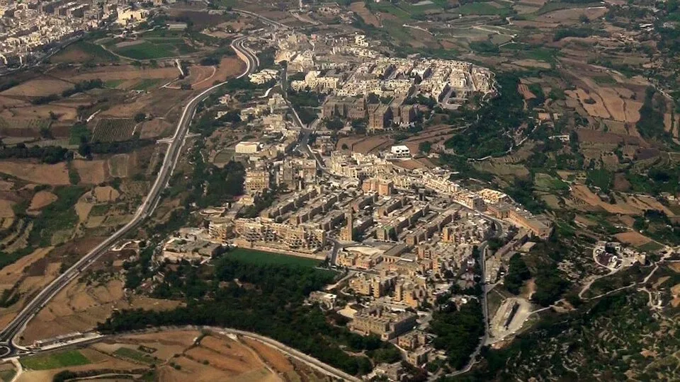 Għall-kuntest: L-Imtarfa.