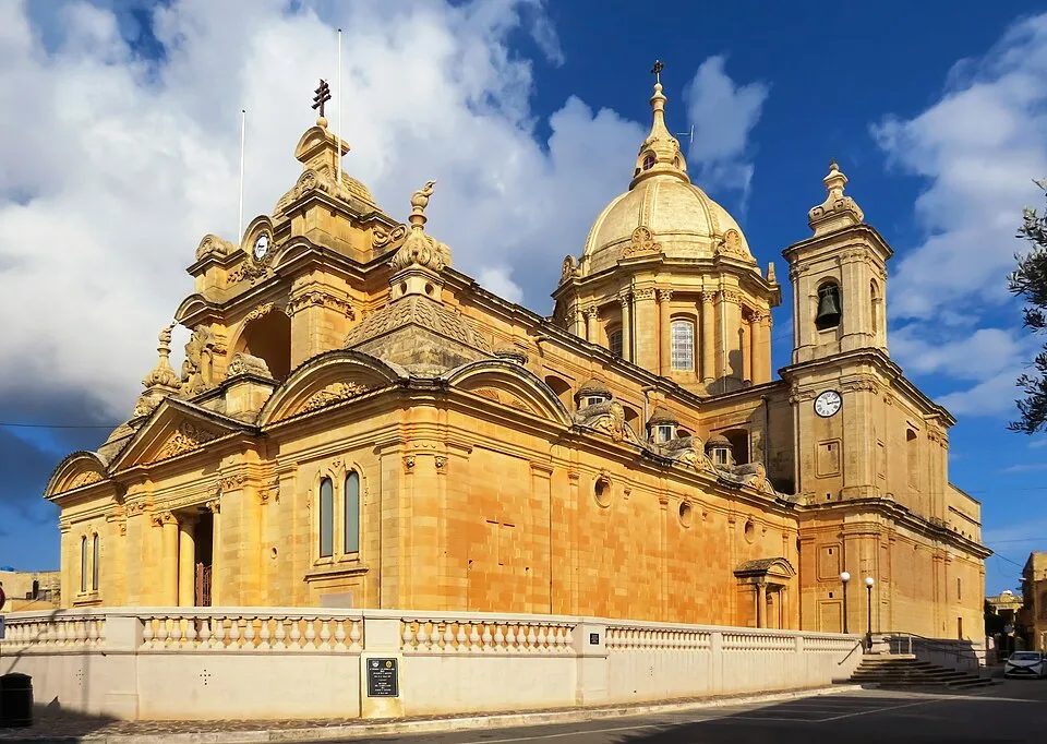 Il-Bażilika ta’ San Pietru u San Pawl, in-Nadur.