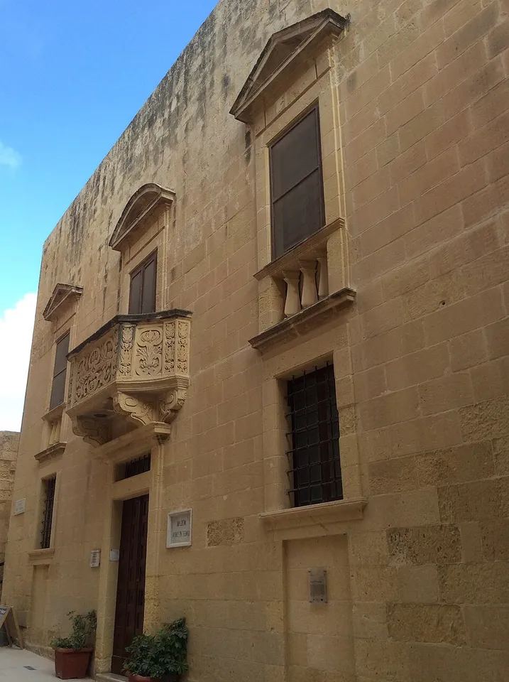Casa Bondi, Għawdex.