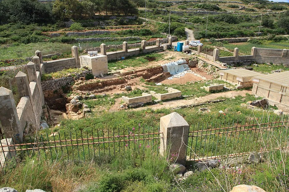 The Roman baths at Għajn Tuffieħa.