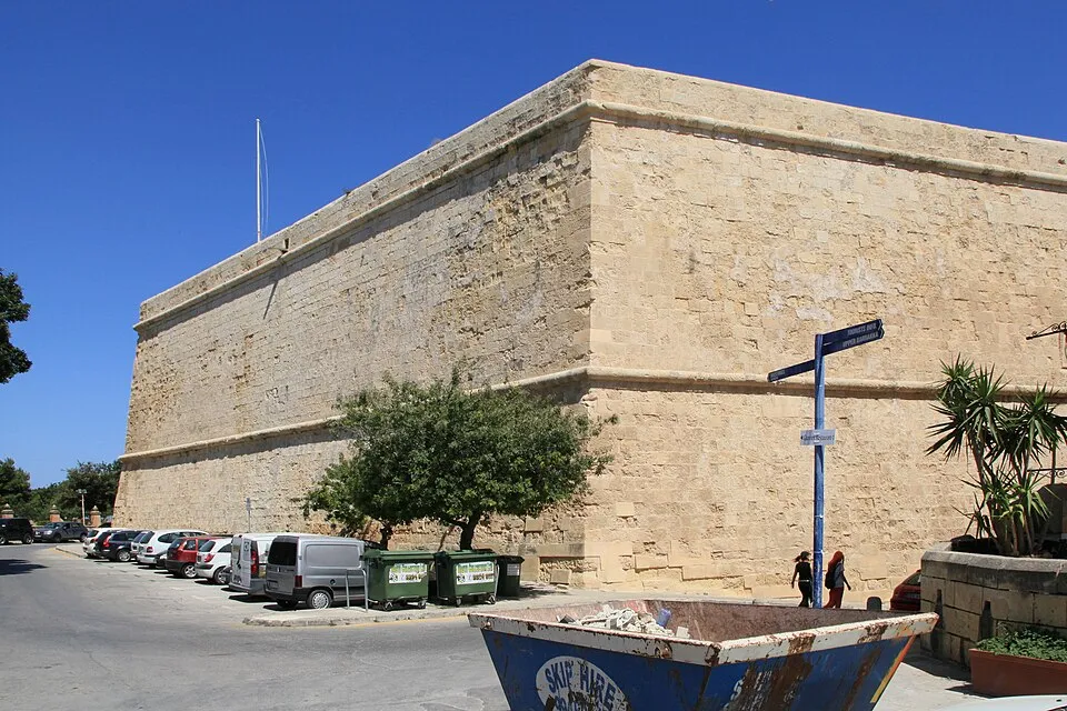 Il-Kavallier ta’ San Ġwann, il-Belt Valletta.